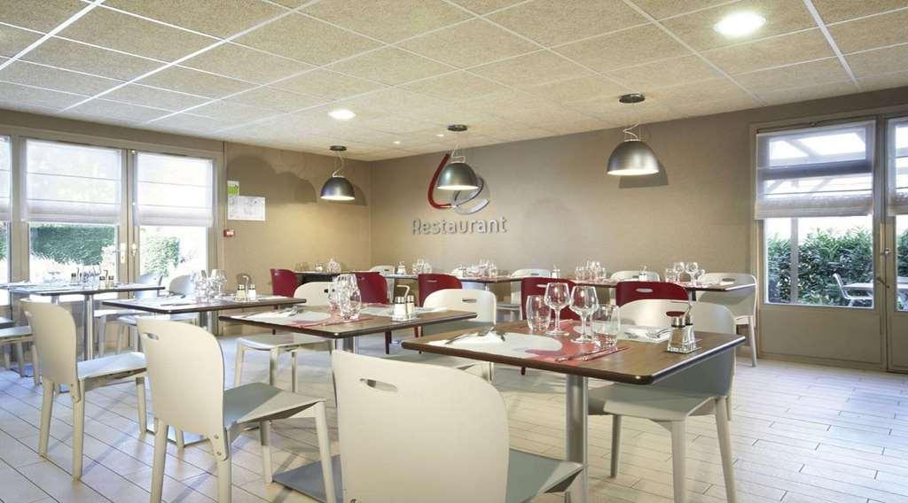 The Originals City Hotel La Verriere-Yvelines Restaurace fotografie